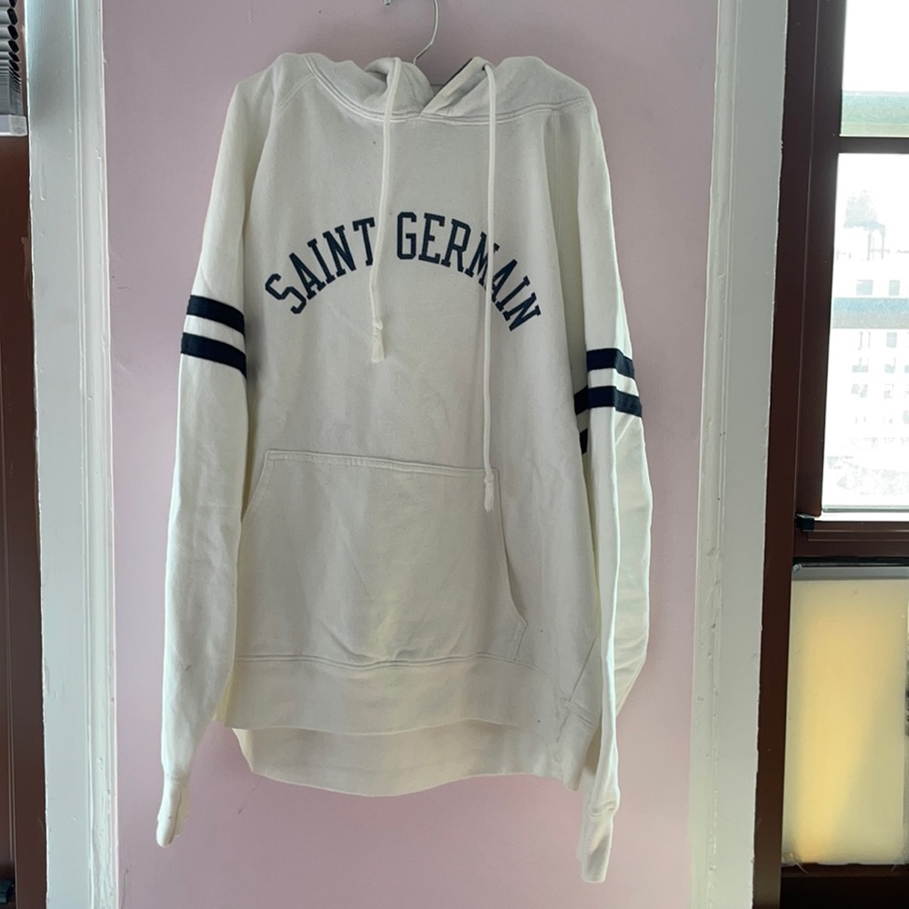 Brandy Melville Paris Sweatshirt